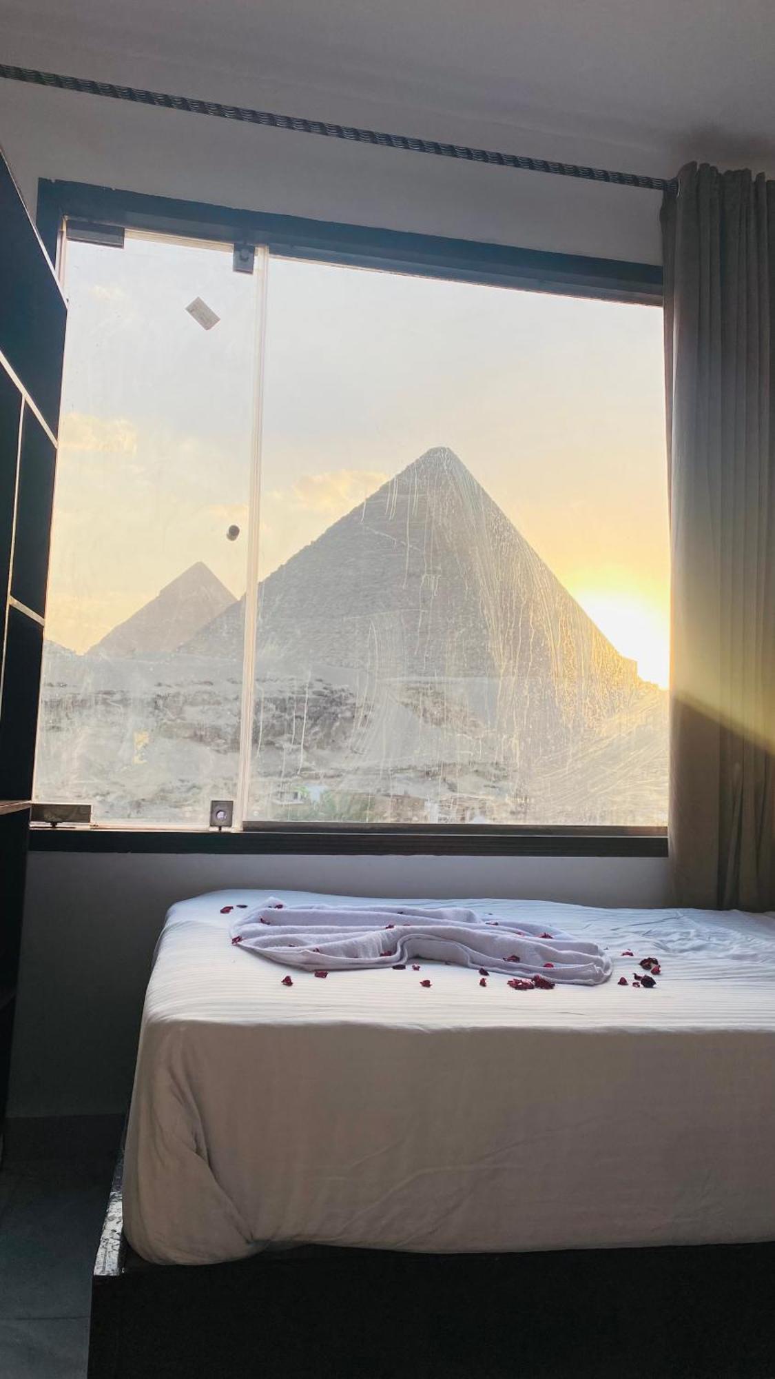 Alba Pyramids View Cairo Exterior photo