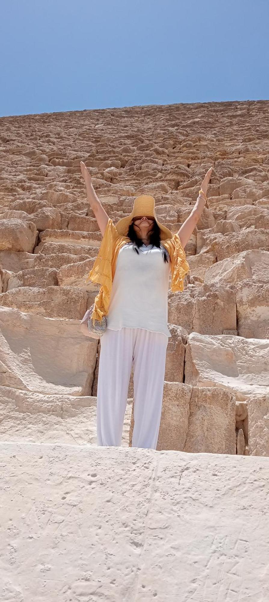 Alba Pyramids View Cairo Exterior photo